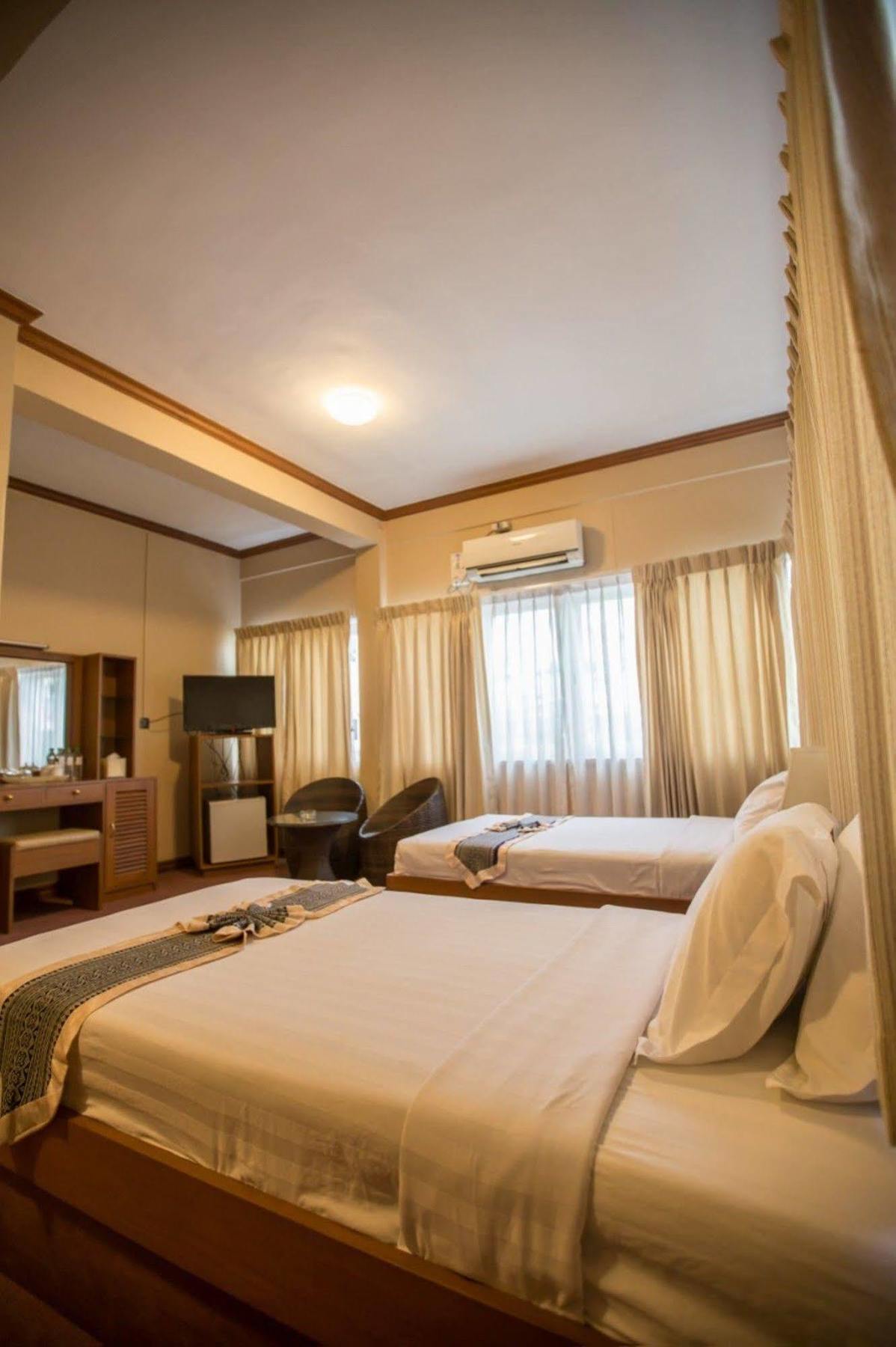 Kyi Tin Hotel Mandalay Luaran gambar